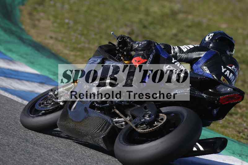 /02 29.01.-02.02.2024 Moto Center Thun Jerez/Gruppe gelb-yellow/backside
